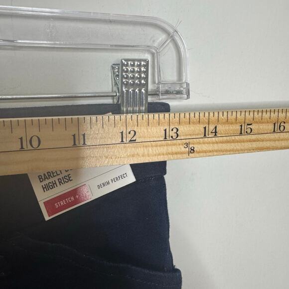 Express Barely Boot High Rise Jeans Women’s 2 Short Blue Denim Stretch Casual - Picture 8 of 14